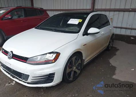 2015 Volkswagen Golf Gti 2.0T Autobahn 4-Door z USA, uszkodzony, nr VIN 3VW4T7AU2FM001995